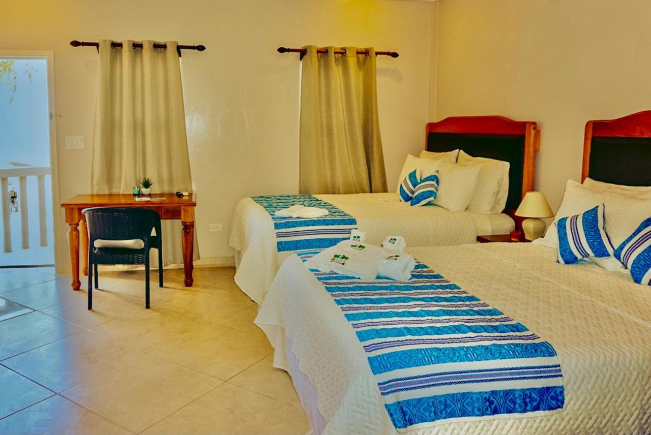 La Isla Resort Caye Caulker Eksteriør billede