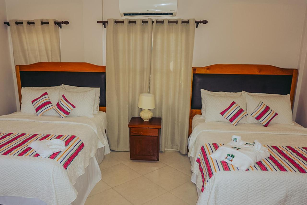La Isla Resort Caye Caulker Eksteriør billede