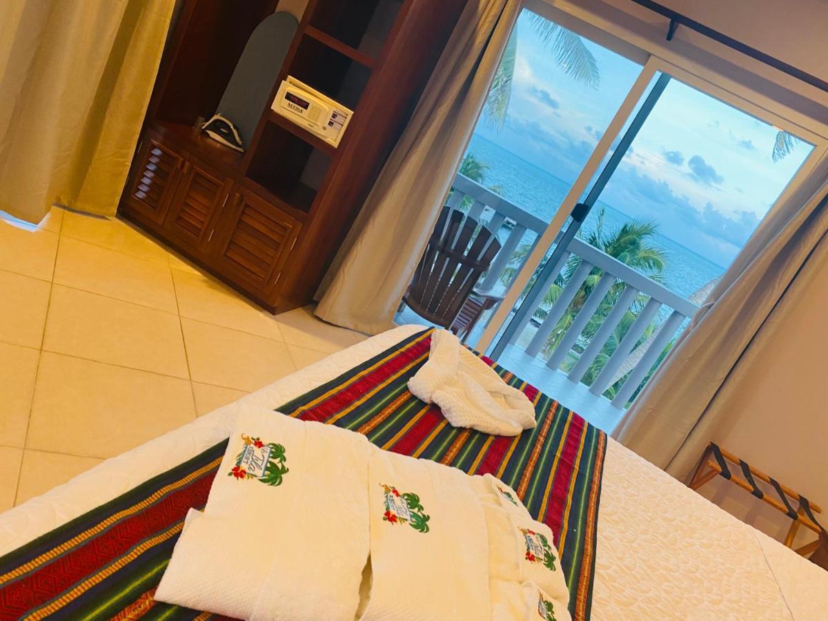 La Isla Resort Caye Caulker Eksteriør billede