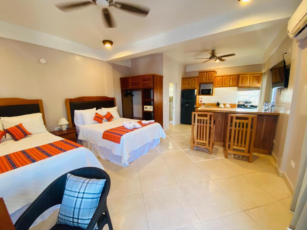 La Isla Resort Caye Caulker Eksteriør billede